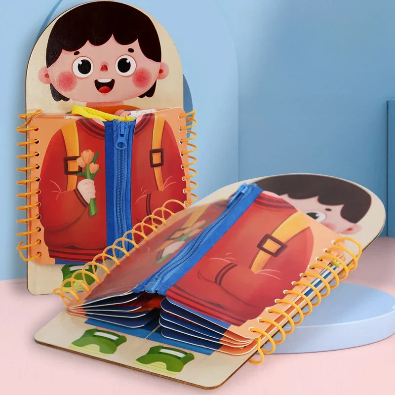 ClothesBook - Självständig lek - Pysselbok för påklädning