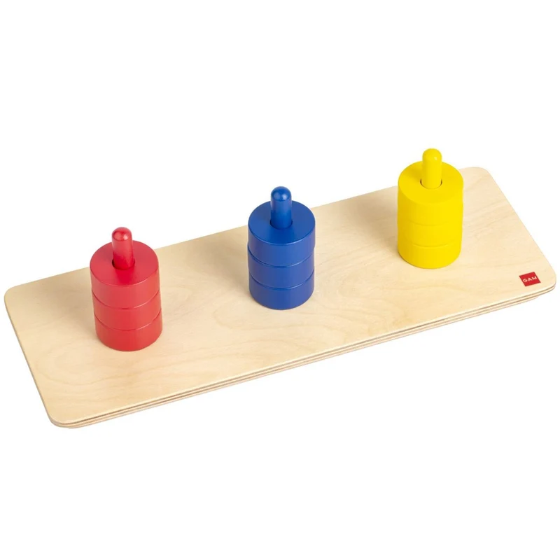 Disques colorés sur tiges verticales