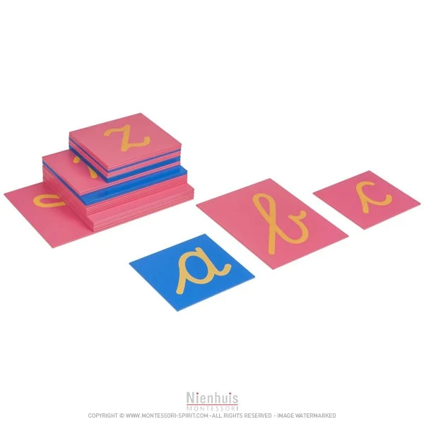Lettres rugueuses minuscules : cursif version internationale