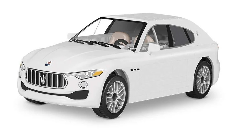 White Maserati Levante 24560 cobi