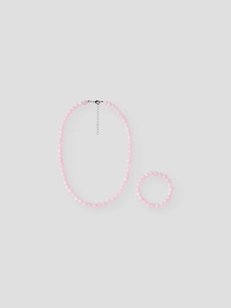 Set med halsband och armband