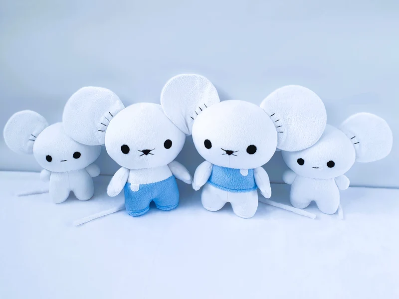 Custom family of 4 Mausehold plushies