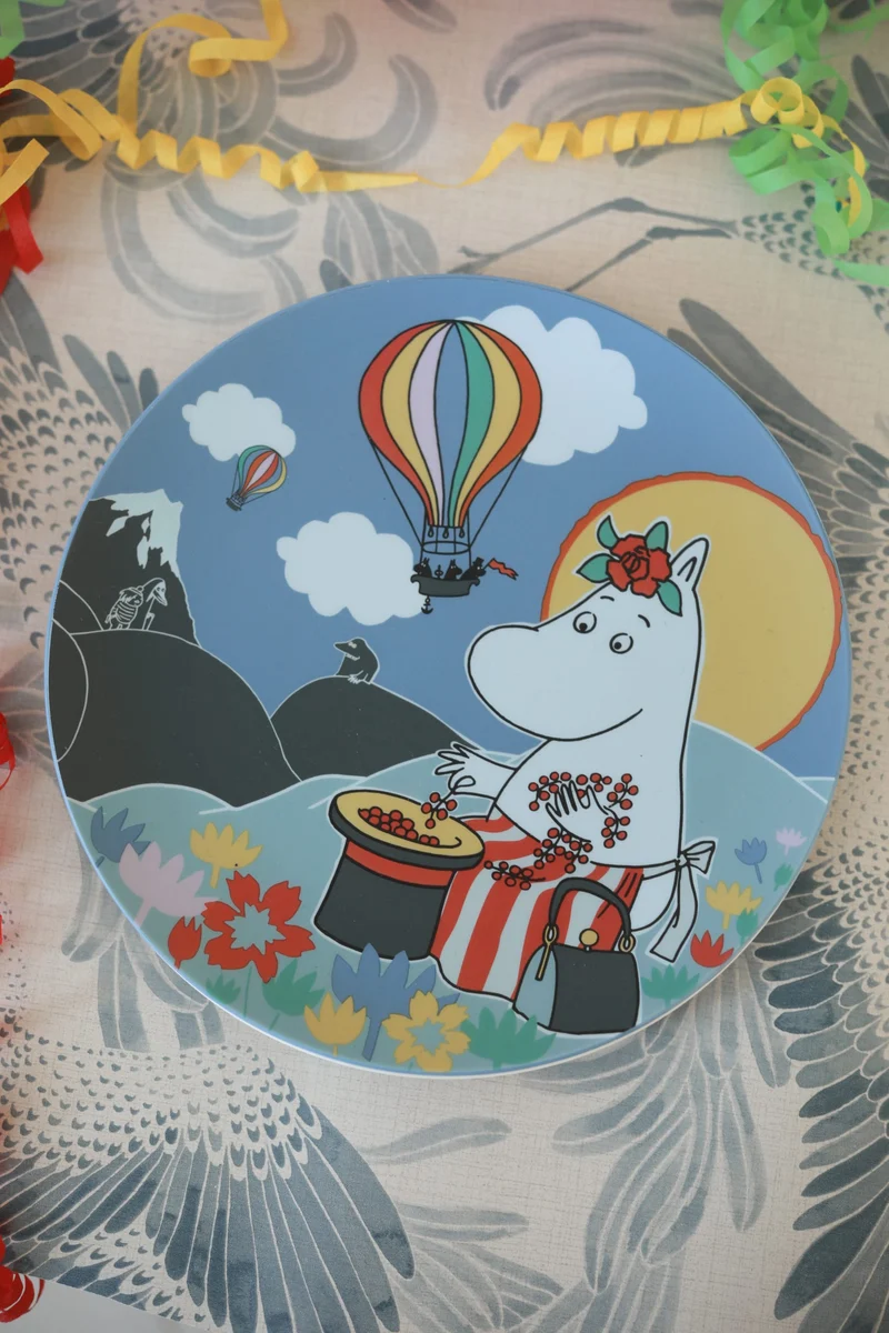 Mumin Festligheter, Flat tallrik